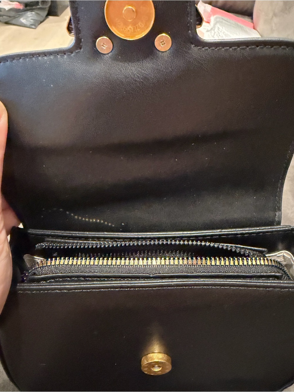 New designer inspired Black Leather Love Birds Crossbody Bag - Picture 7 of 8